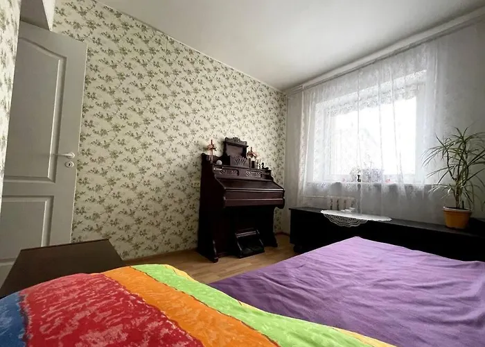 Kena Korter Kesklinnas Ja Ranna Laehedal! Lägenhet Pärnu